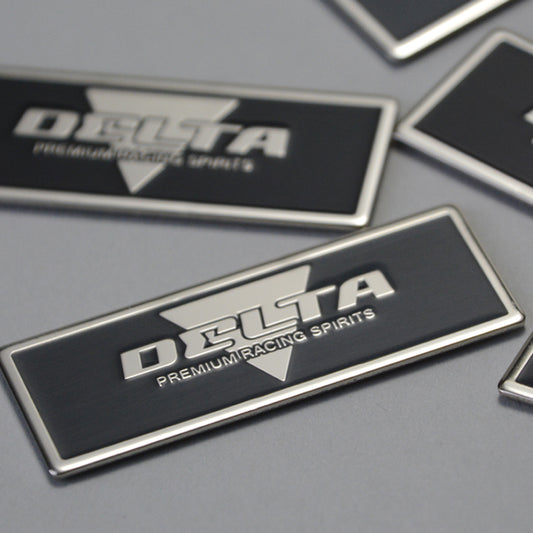 DELTA Metal Plate Chrome x Black