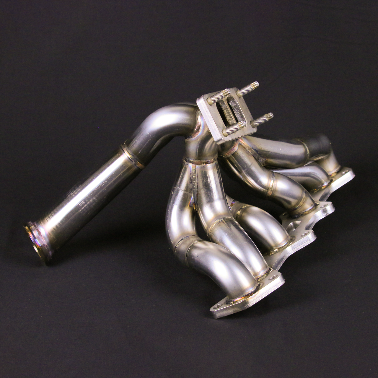 DELTA EXHAUST MANIFOLD